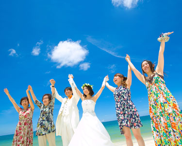 沖縄で家族婚・友達婚 イメージ